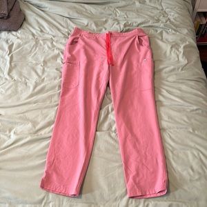FIGS XL Chalk Pink Yola - skinny scrub pant